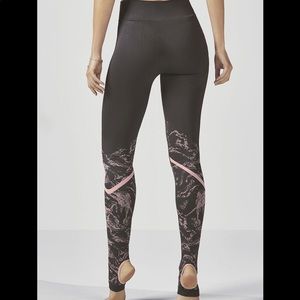NWT Fabletics Seamless Printed Legging XL - TALL